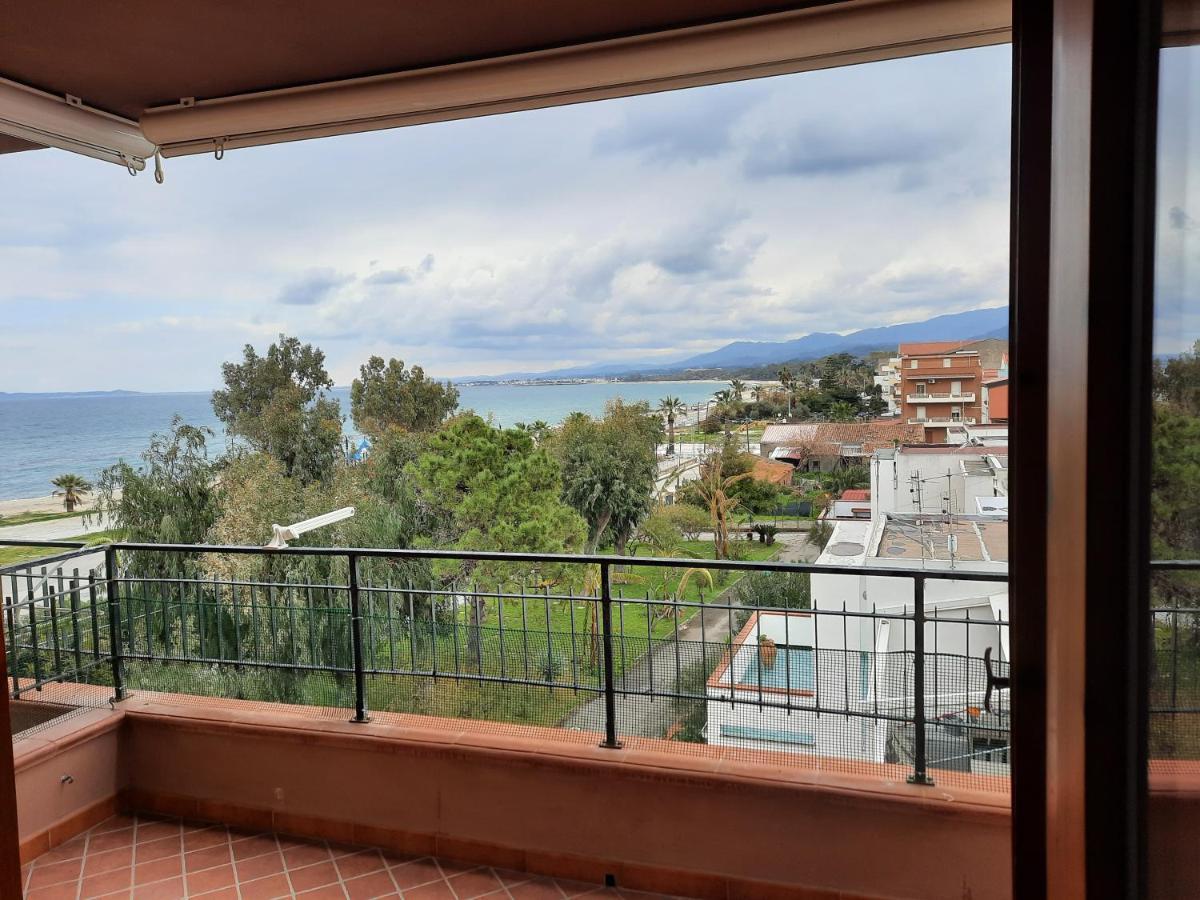 Golfo Di Tindari Apartments 팔코네 외부 사진