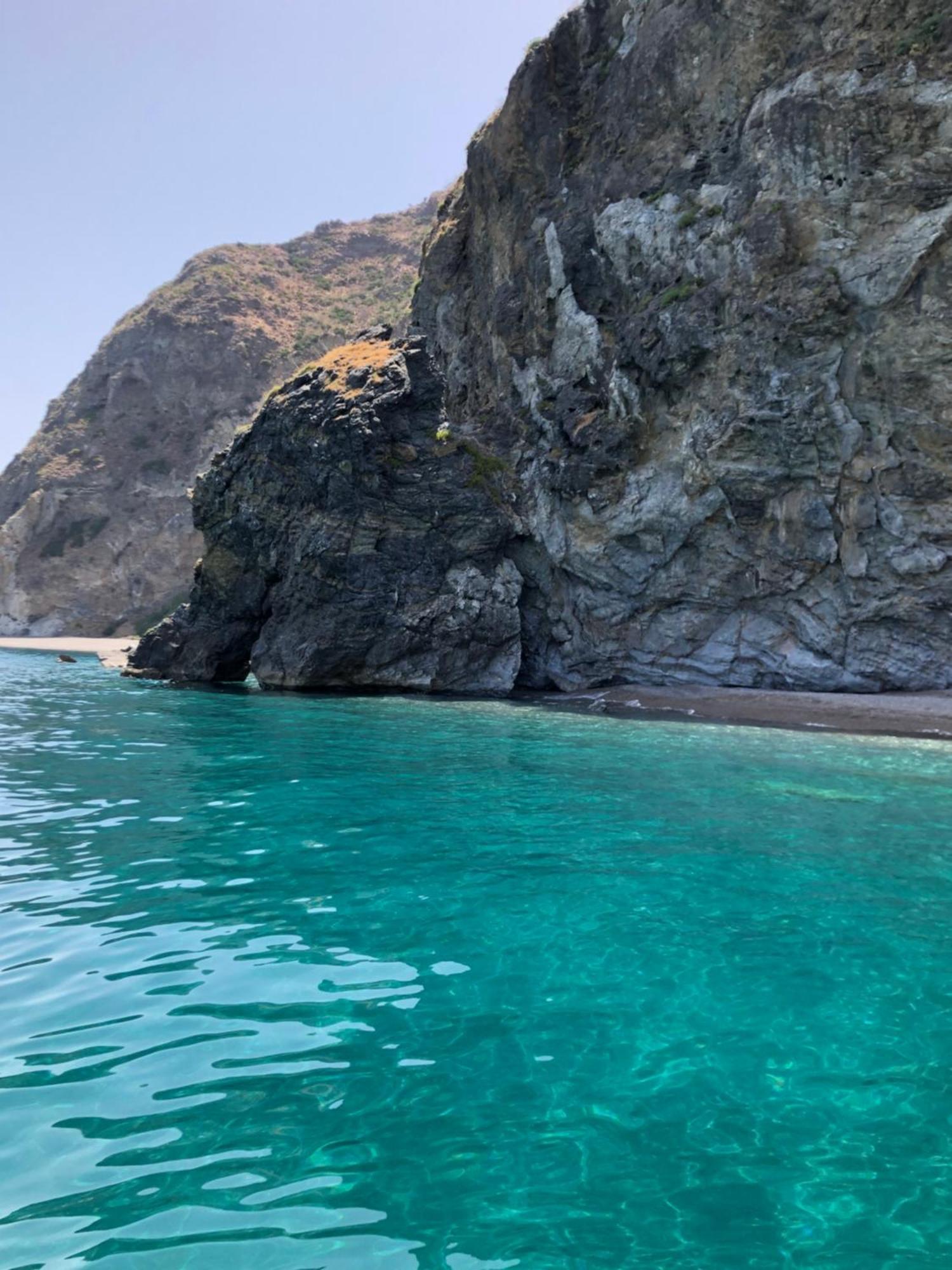 Golfo Di Tindari Apartments 팔코네 외부 사진