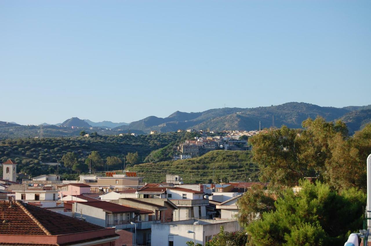 Golfo Di Tindari Apartments 팔코네 외부 사진