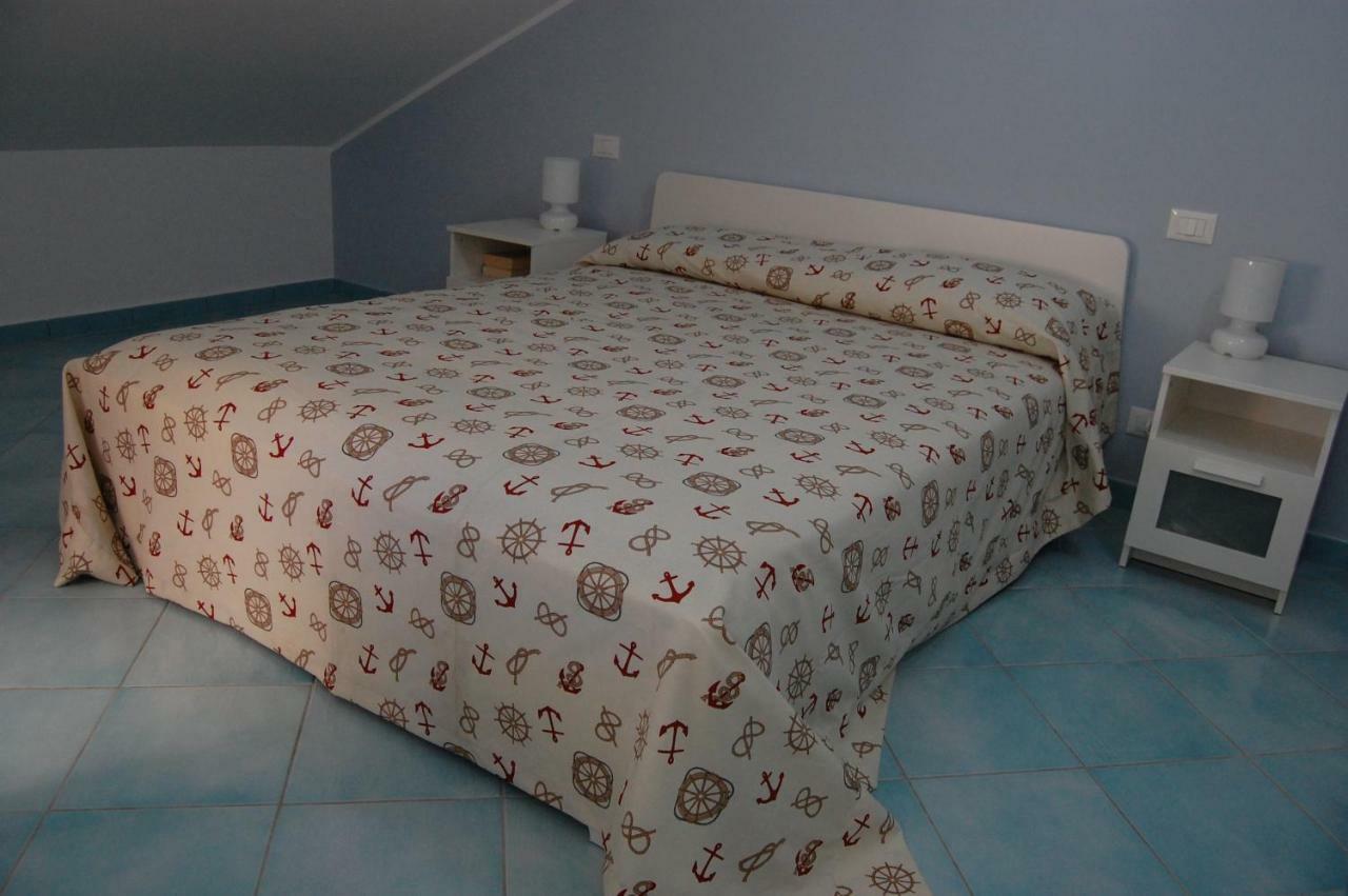 Golfo Di Tindari Apartments 팔코네 외부 사진
