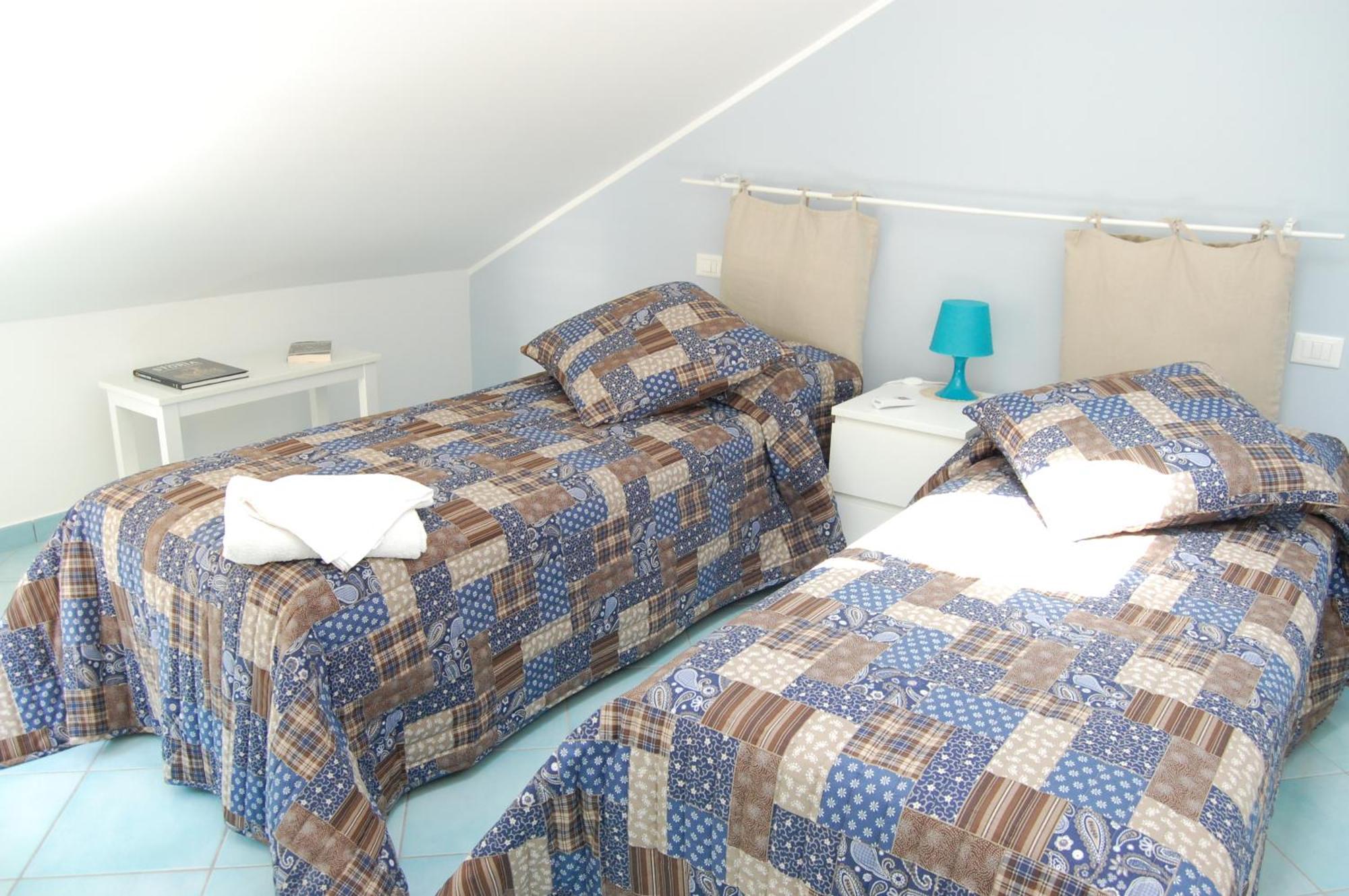 Golfo Di Tindari Apartments 팔코네 외부 사진