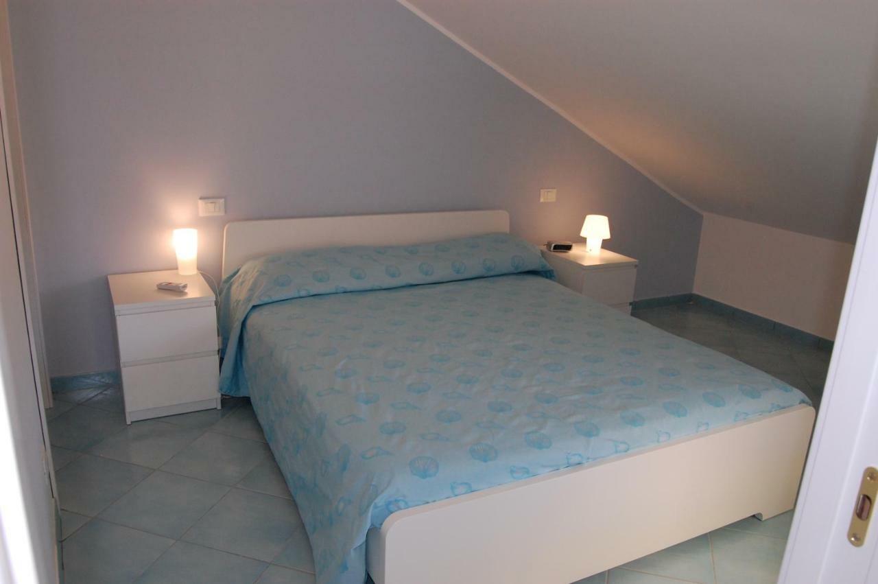 Golfo Di Tindari Apartments 팔코네 외부 사진